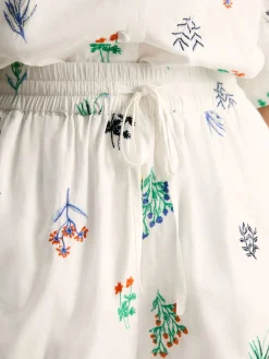 New Joules Iris White Ground Embroidered Shorts WhiteGround