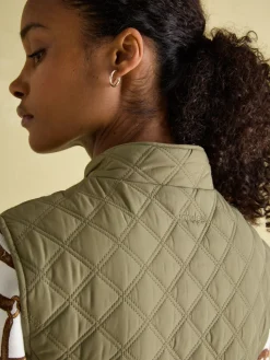Joules Minx Showerproof Diamond Quilted Gilet Green